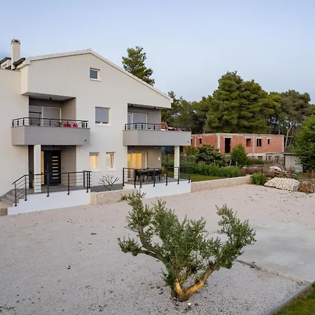 Exclusive Leonika Apartment *